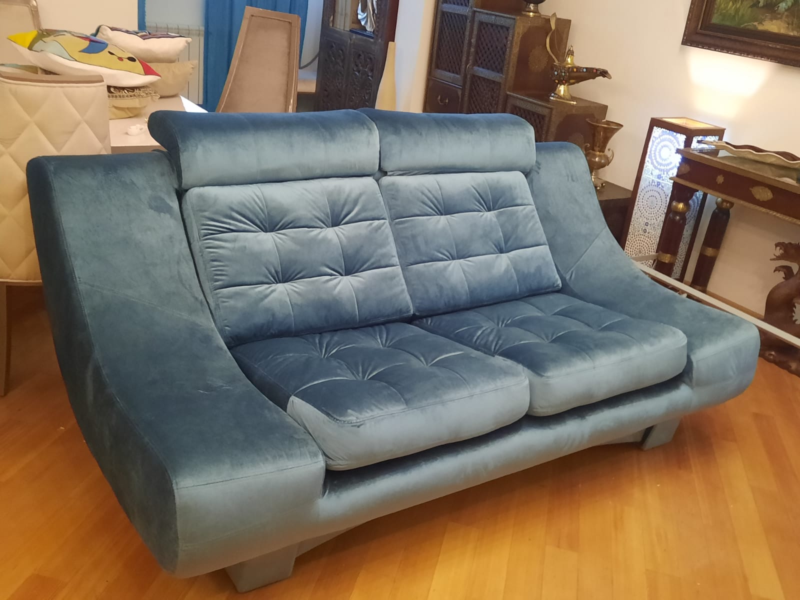 Обивка дивана на дому. Славянский бульвар